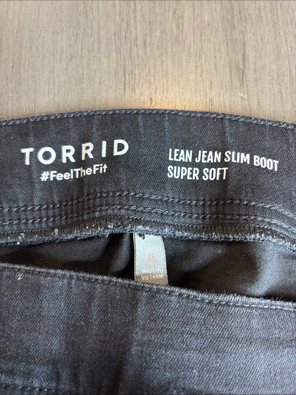 🖤 Career Black Slim Boot Pull-On Pants Super Soft Torrid 1S 36 🖤 - Picture 6 of 13